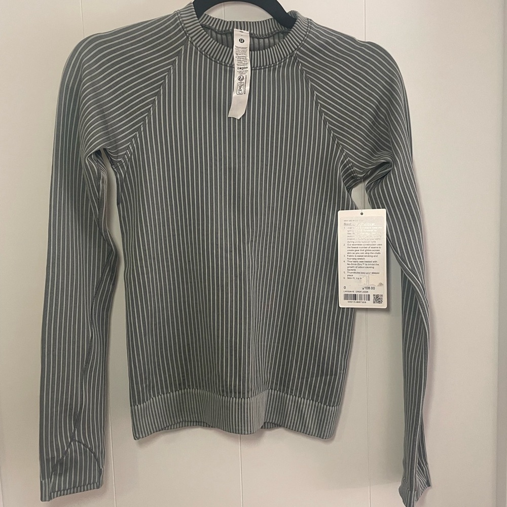 NWT - Lululemon Rest Less Pullover - Size 0